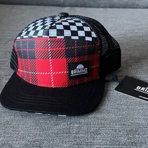 Brimmz Red and Black Checkered Trucker Hat size XS Infant